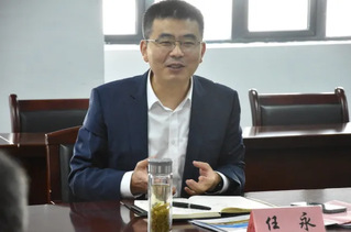 谈球吧体育官网校长任永：培养好人工智...
